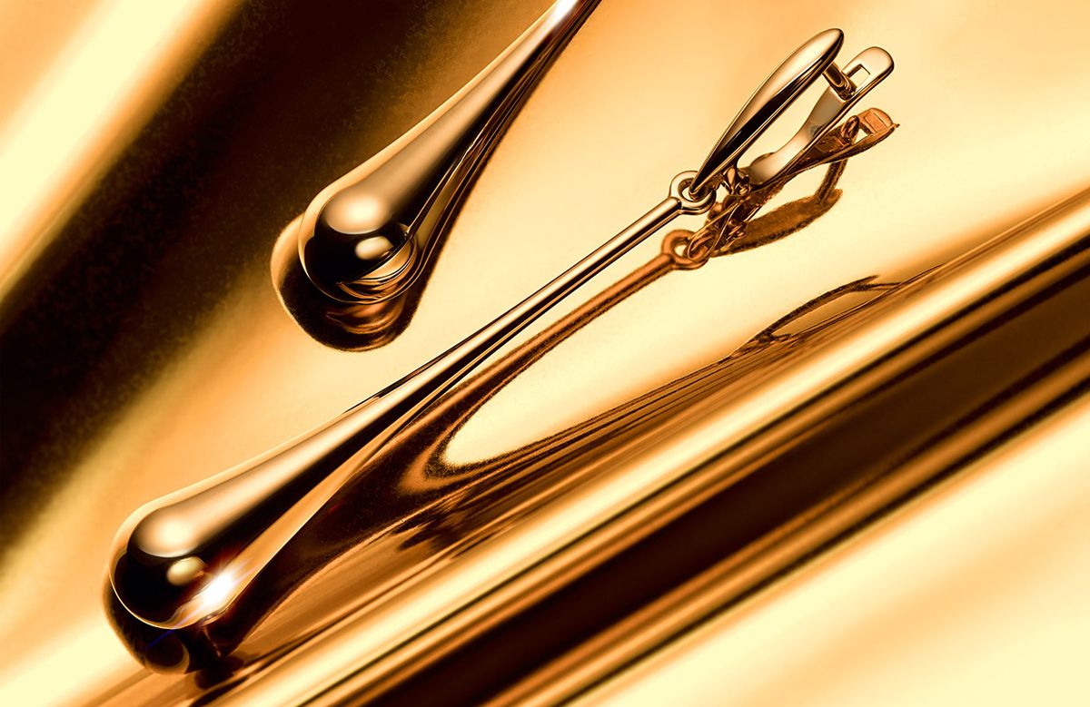 к чему снится золото женщине